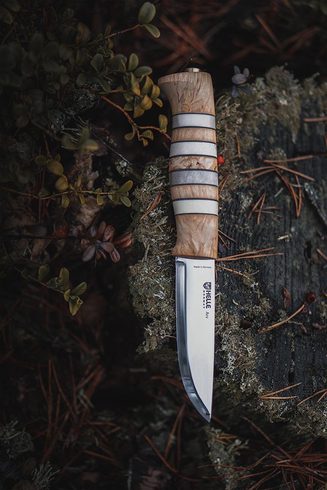 Helle Arv knife in nature